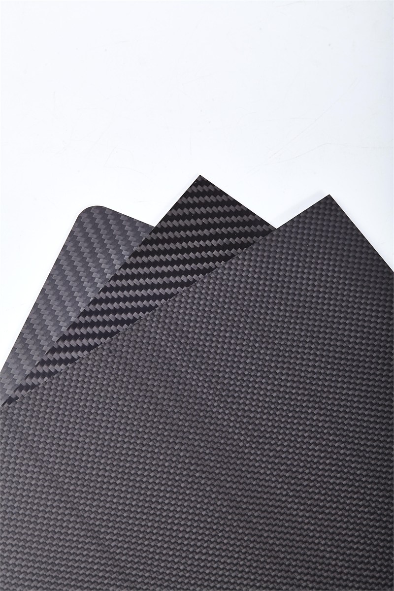 Plates — carbon fiber